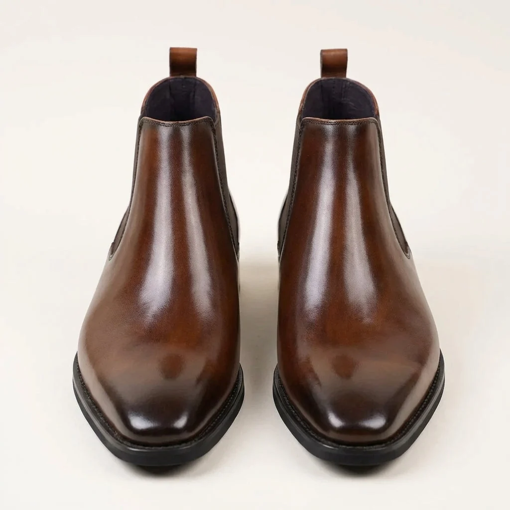 Chelsea Boots f��r Herren aus weichem Leder | Klassische Lederstiefeletten mit Ledersohle und elastischen Eins?tzen f��r B��ro und