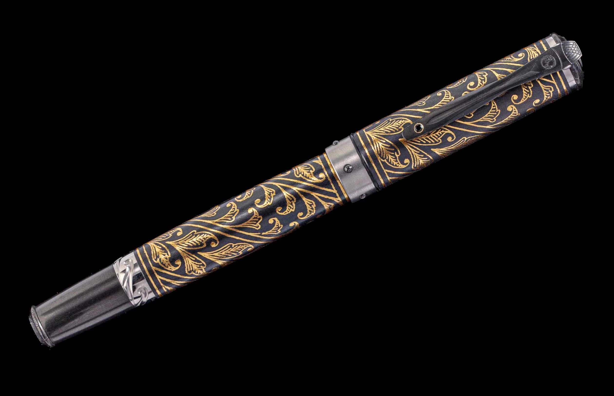 RB8 Cabernet Midnight Garden