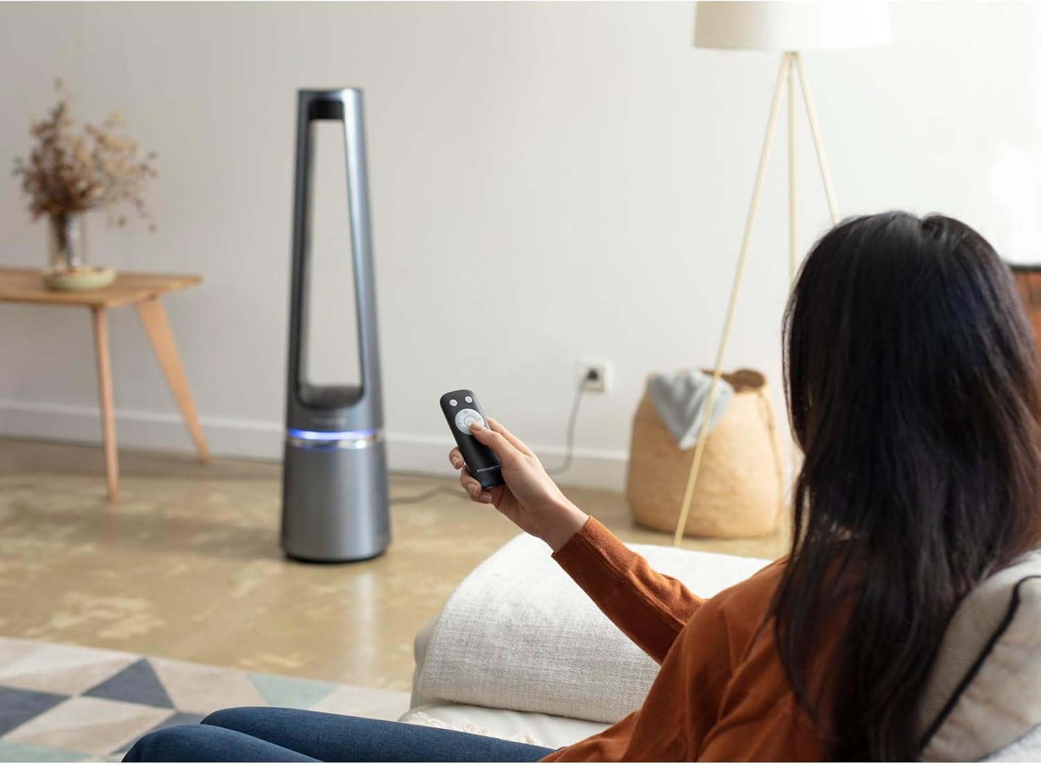 Rowenta QU5062 Eclipse 3in1 Luftreiniger, Heizlüfter, Ventilator, filtert 99,9% der Partikel, für 30 m2 Raumgröße, schnelle Heizung bis zu 35°C, automatischer Tag- und Nachtmodus, Schwarz/Grau