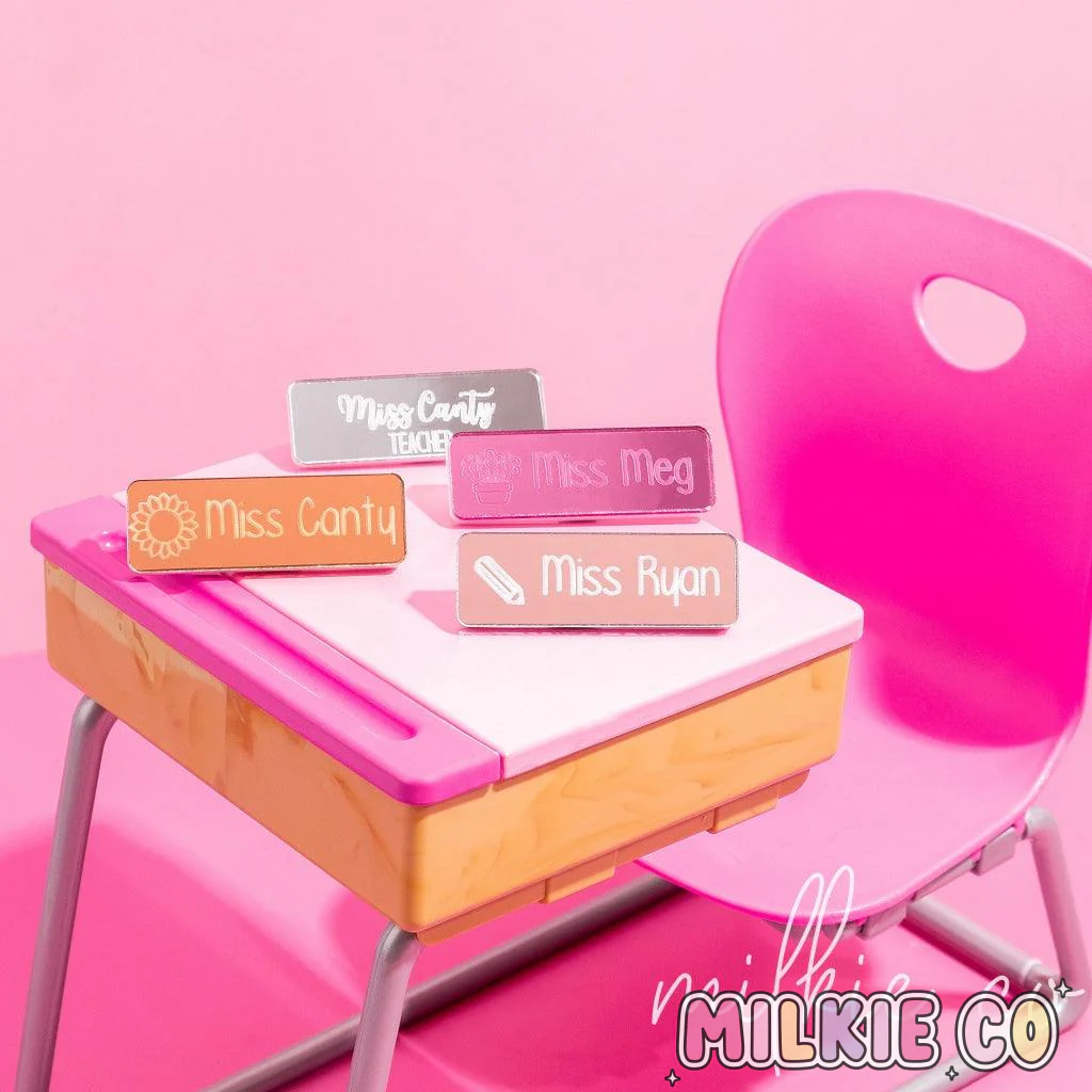 Name & Text Badges