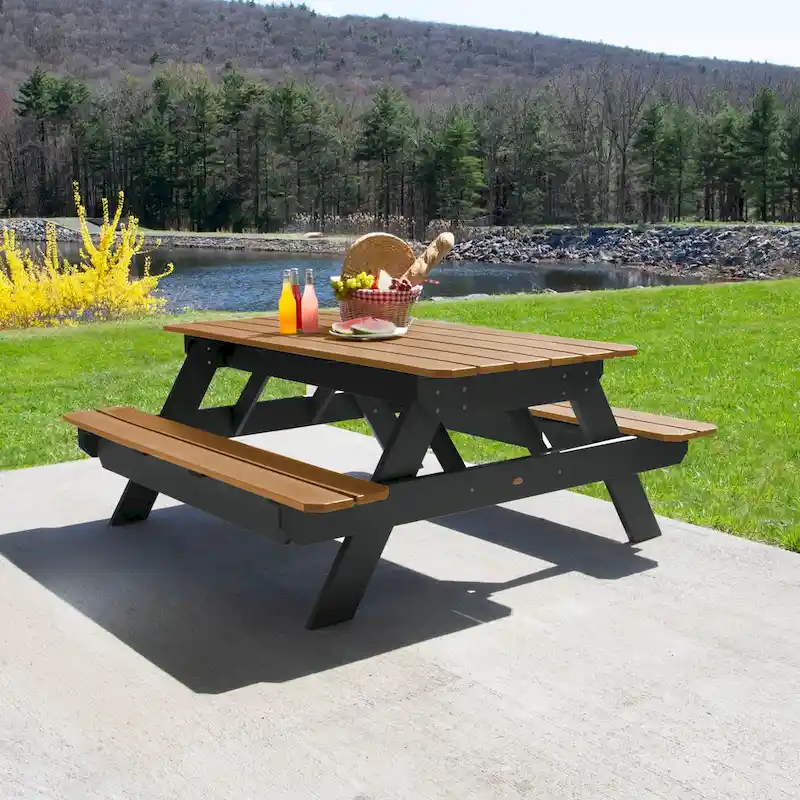 HIGHWOOD Eco-friendly Picnic Table