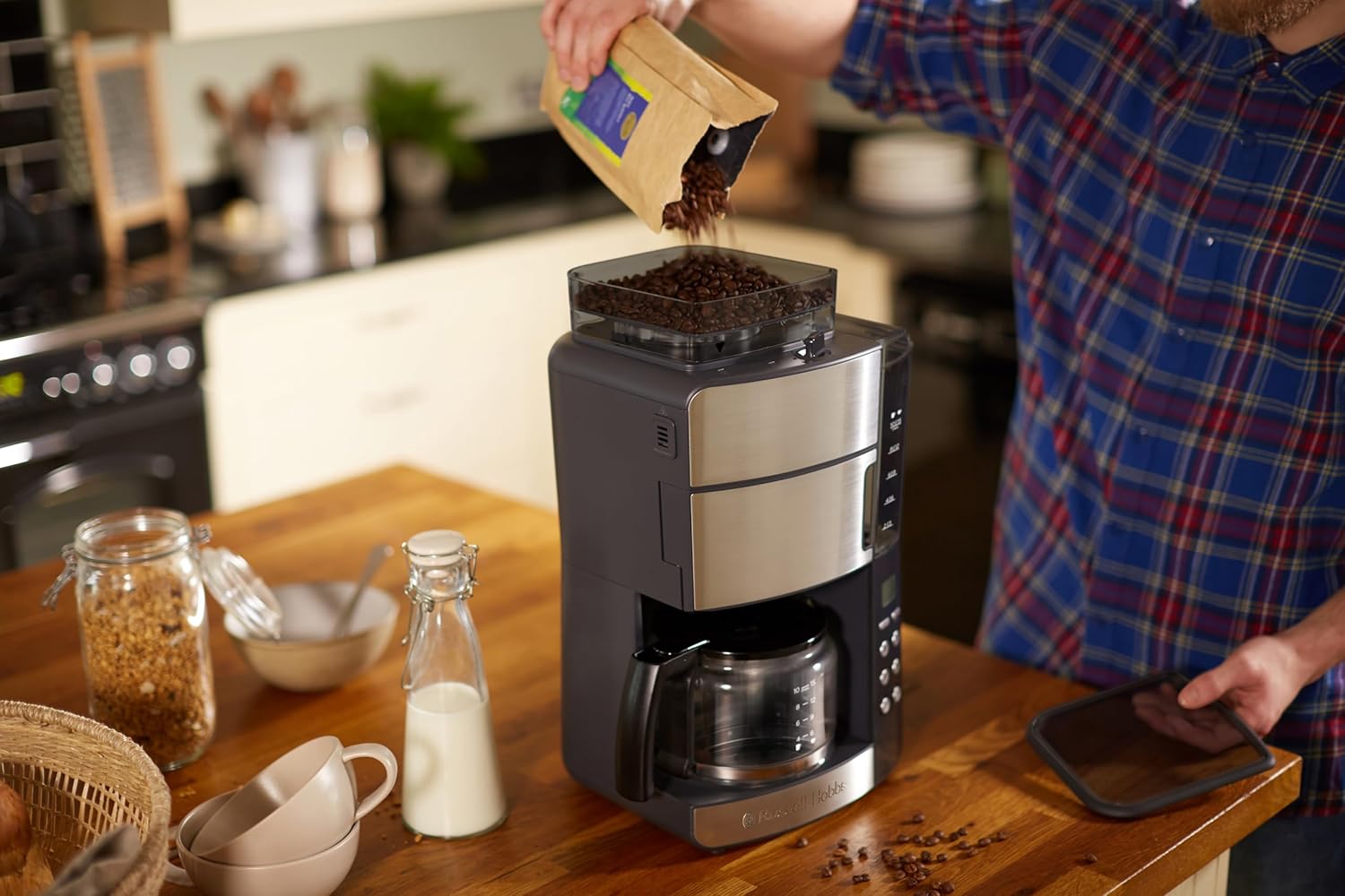 Russell Hobbs Kaffeemaschine mit Mahlwerk Glaskanne [Digitaler Timer, Brausekopf für opt. Extraktion & Aroma] Grind&Brew (1 bis 10 Tassen, 3-stufige Mahlgradeinstellung) Filterkaffeemaschine 25610-56