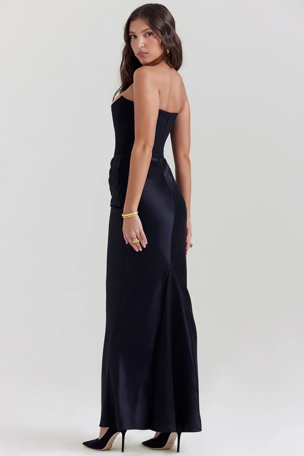 Tr?gerloses Maxikleid f��r Damen | Elegantes Abendkleid mit Raffungen und figurbetontem Schnitt | Flie?endes langes Kleid