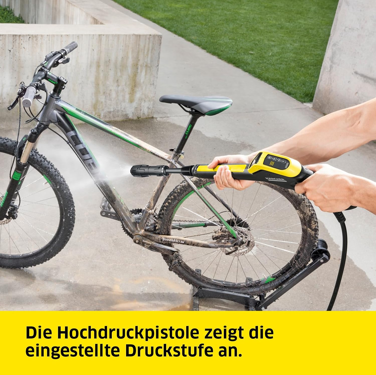 Krcher Hochdruckreiniger K 5 Compact, Druck: max. 145 bar, Durchfluss: max. 500 l/h, Flchenleistung: 40 m/h, Wasserfilter, Gewicht: 12 kg, Hochdruckschlauch und -pistole, Dreckfrser, Strahlrohr