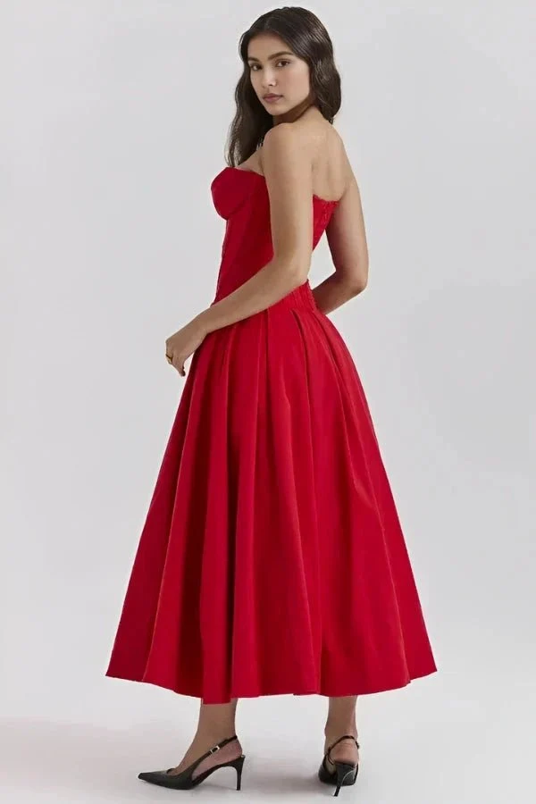 Elegantes Kleid mit skulpturalem Oberteil