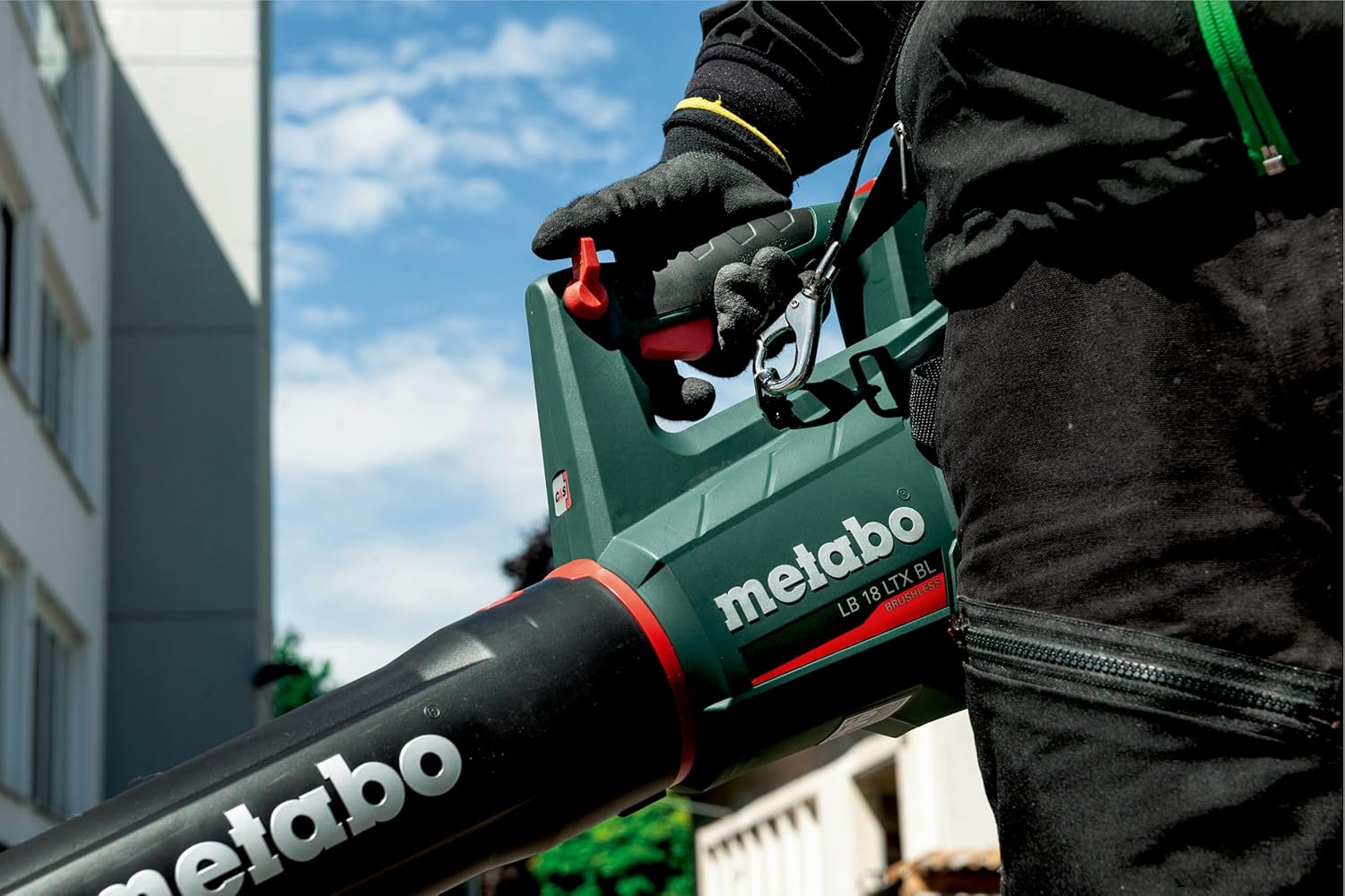 metabo Akku-Laubbläser LB 18 LTX BL – 601607850 – 18 V – Leiser Akku-Laubbläser mit starkem Motor und konstanter Blaskraft – Ohne Akku und Ladegerät, Grün