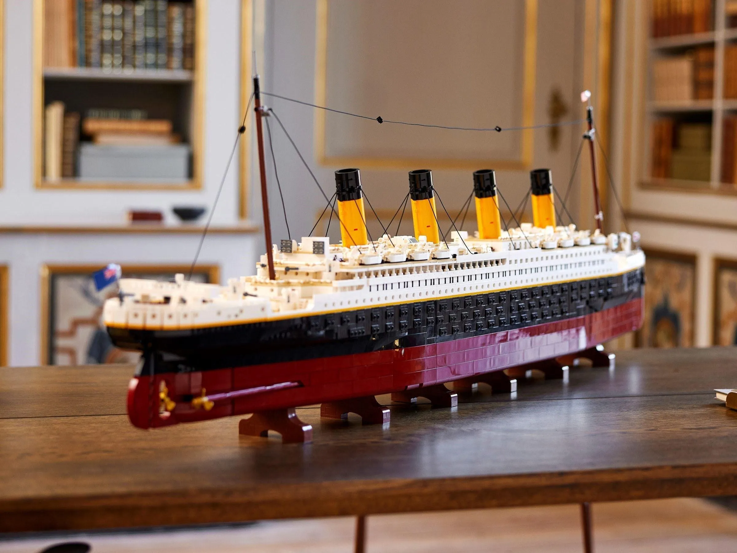 LEGO Creator Expert Il Titanic 10294 - Modello da Collezione Dettagliato
