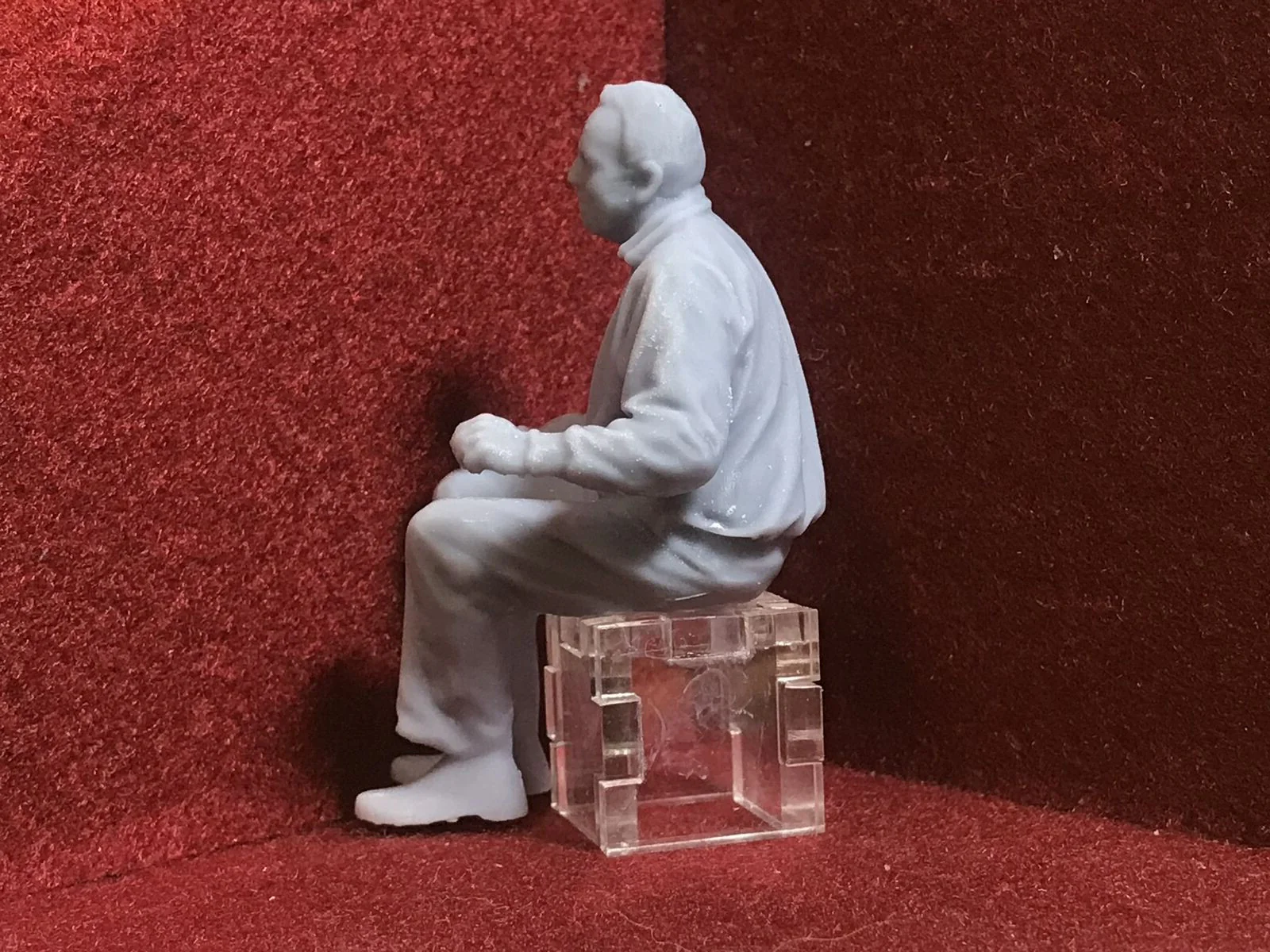 G-Scale figure seated driver - 3D scan of a real person - M043 (also GN15)