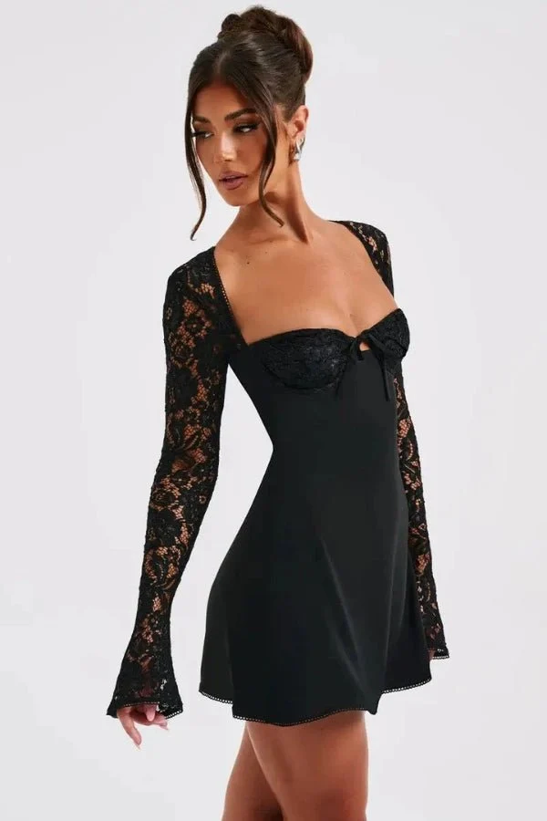 Spitzenkleid mit Charme