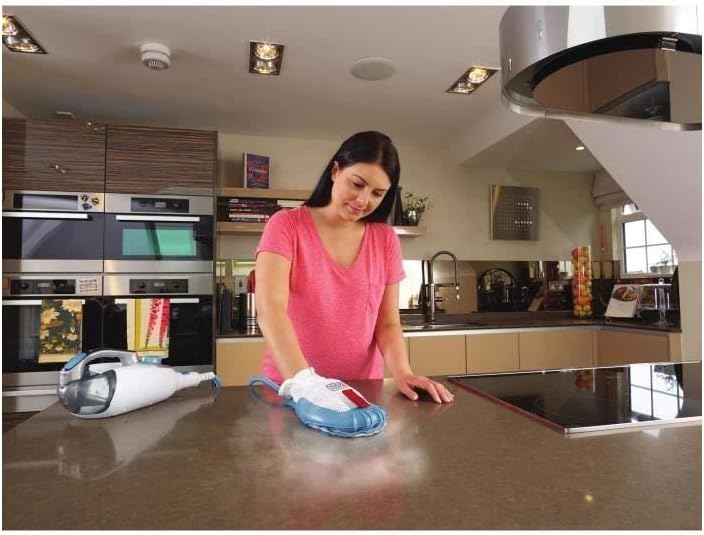 Black+Decker 15-in-1 Dampfbesen Steam-mop (mit Steamitt Dampfhandschuh zur Oberflchenreinigung, AutoSelect für richtige Menge Dampf, 180° drehbarer Reinigungsfu, inkl. 15-tlg Zubehr)