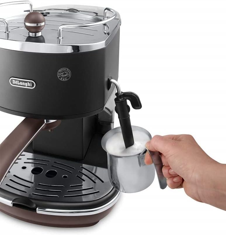 De'Longhi Icona Vintage ECOV 311.GR – Espresso Siebträgermaschine im RetroLook, Espressomaschine mit manuellem Milchaufschäumer, für Kaffeepulver oder ESE Pads, 1,4 l Wassertank, grün