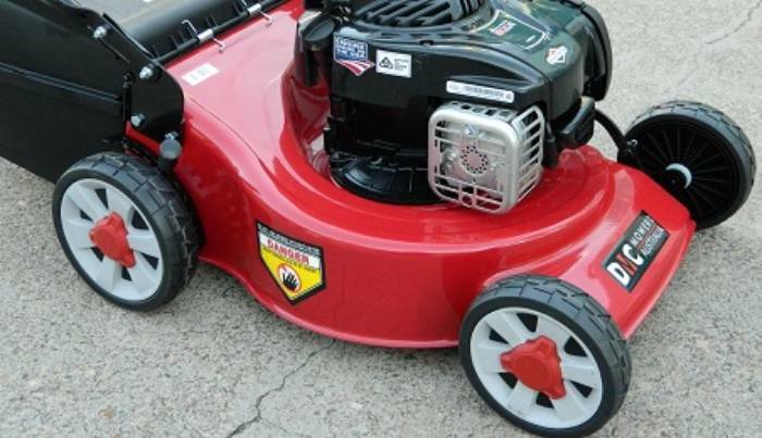 Carburetor For Briggs & Stratton 500E Series Motor 140cc OHV