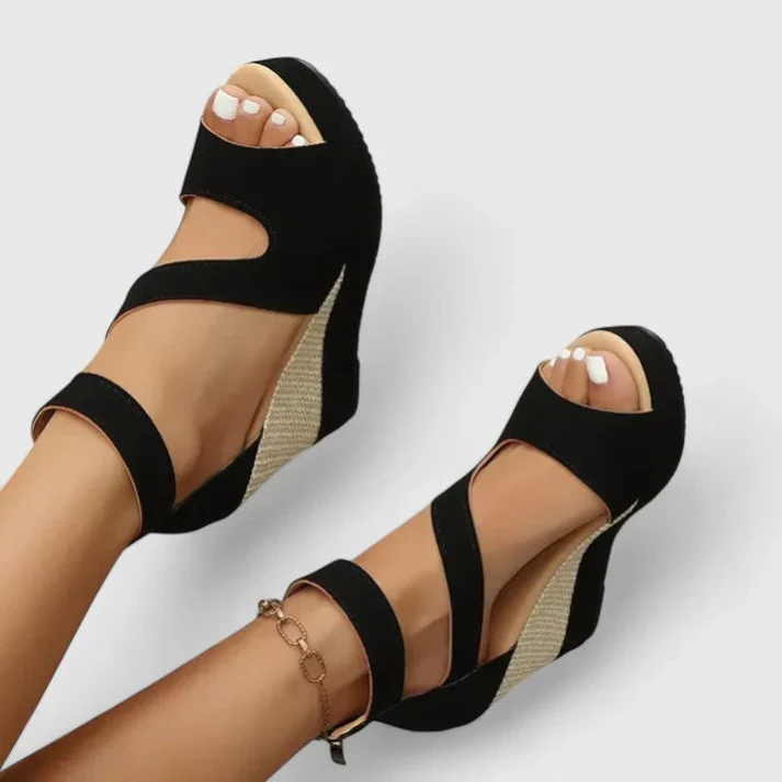 Orthop?dische Keilsandalen