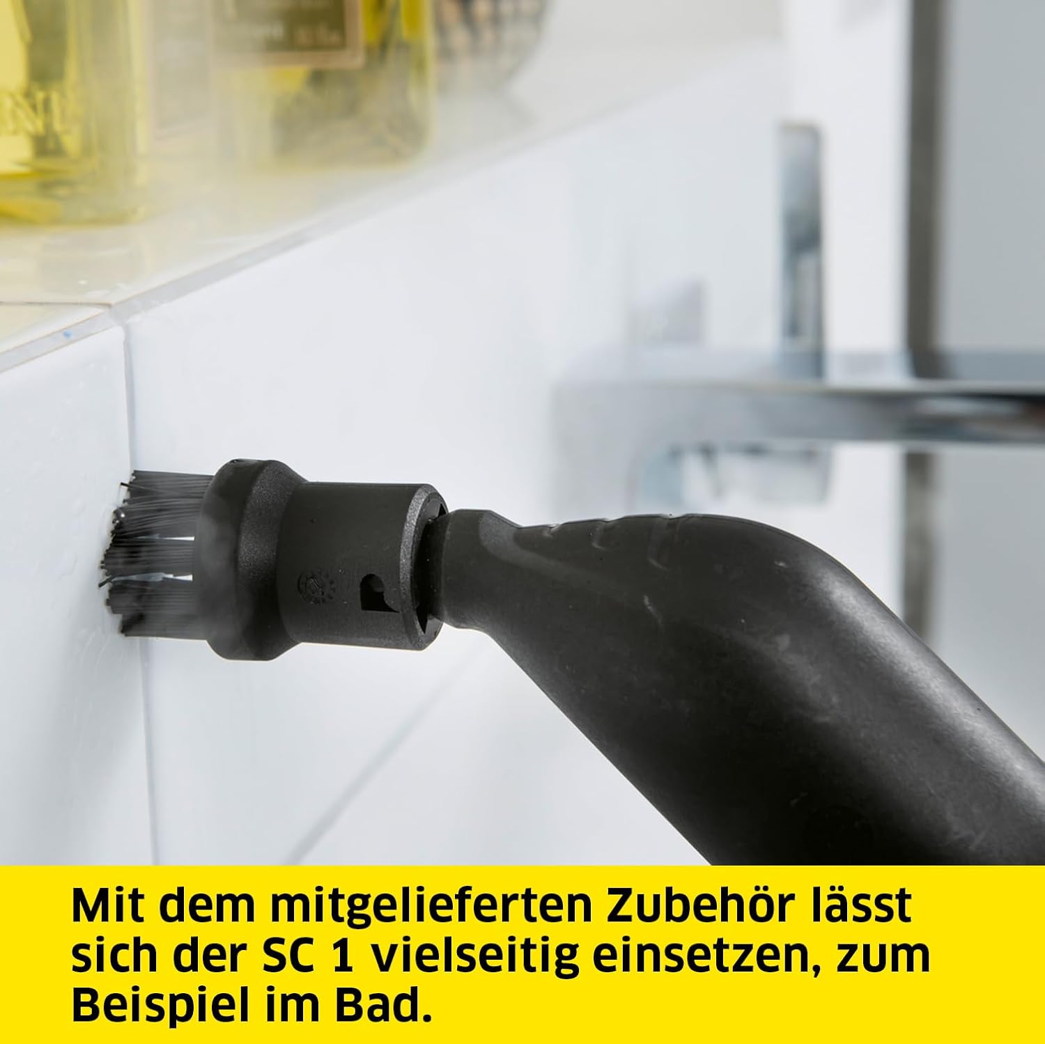 Krcher Dampfreiniger SC 1, Dampfdruck: 3 bar, Aufheizzeit: 3 min., Leistung: 1.200 W, Flchenleistung: 20 m, Tank: 200 ml, mit Hand-, Punktstrahl- und Powerdüse, Mikrofaser-berzug und Rundbürste