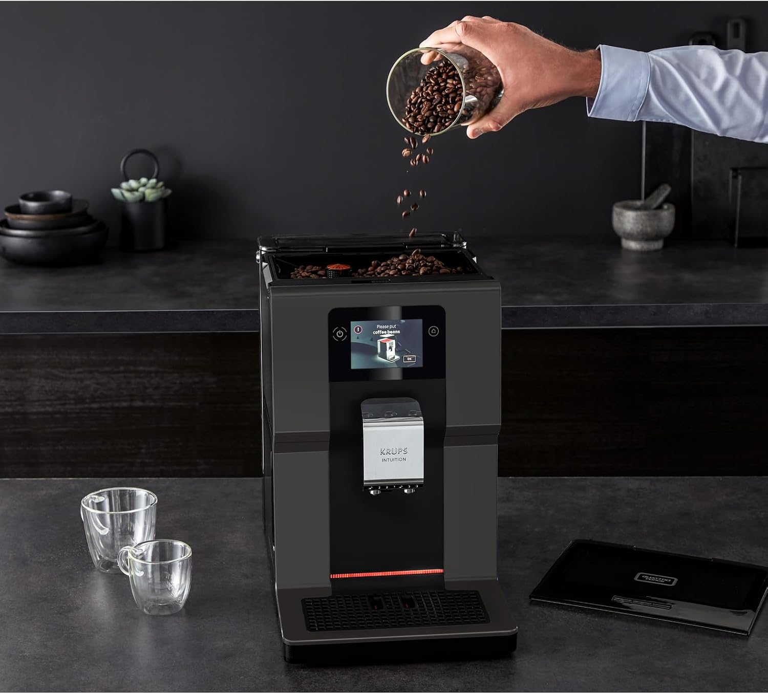 Krups Intuition Preference Kaffeevollautomat mit Milchschlauch, 11 Getränke, Personalisierung, 2-Tassen-Funktion, Kaffeemaschine, Schwarz, EA872810