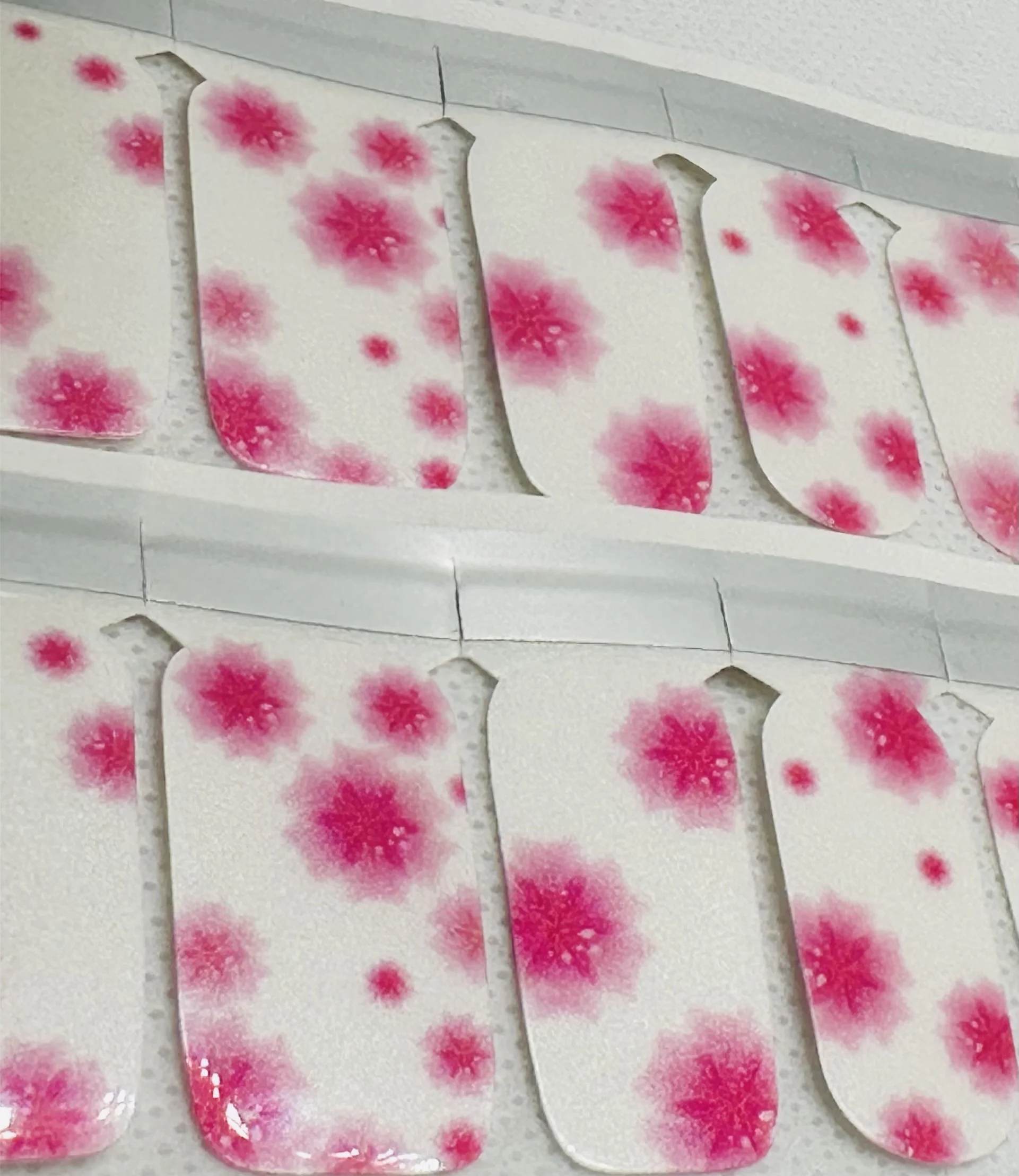 XL Pink Flower Power (Semi-Transparent)