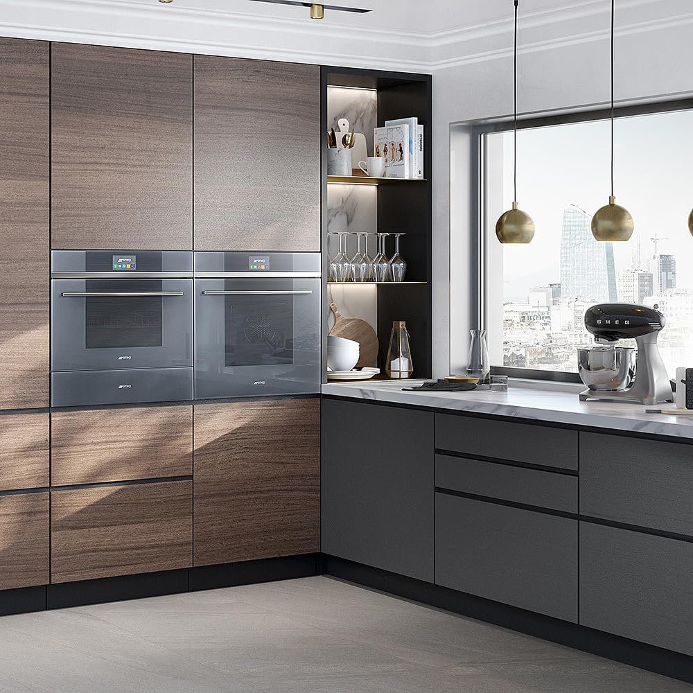 Smeg, SMF02PKEU Küchenmaschine, 10 Geschwindigkeitsstufen, Planetenrührwerk, Sicherheitsabschaltung, 2 Rührbesen, Kugelgriff aus Edelstahl, 800 W, Rose