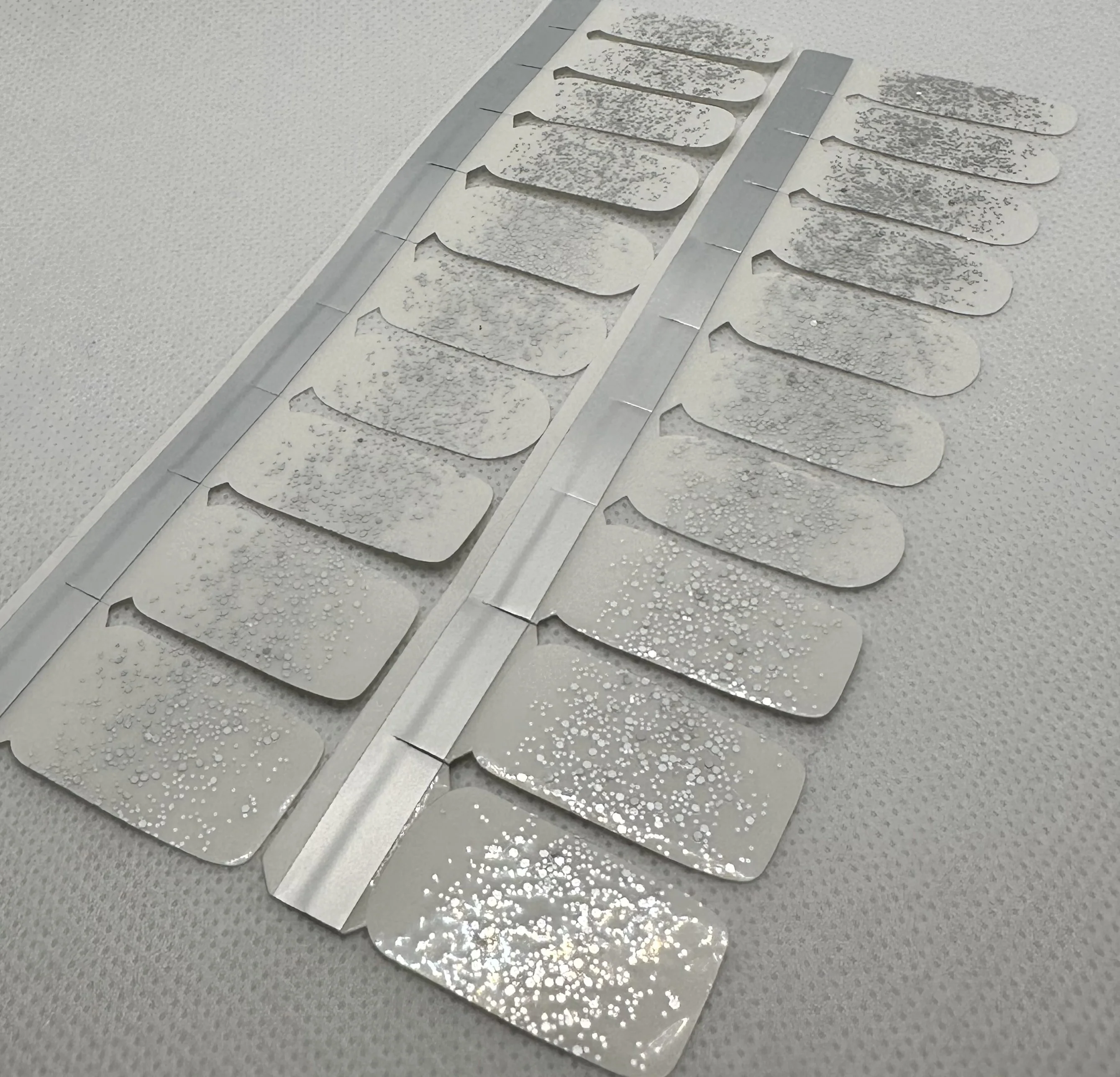 XL Silver Holo Rain (Transparent)