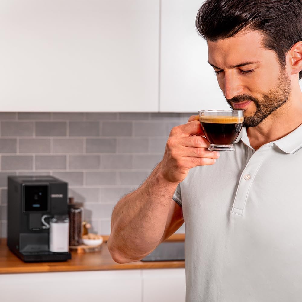 Cecotec Kompakte Superautomatische Kaffeemaschine mit Wifi Cremmaet Compactccino Connected Black Rose. 1350W, 19 Bar, TFT-Bildschirm und APP, Mahlwerk, Milchtank 400 ml und 1 Liter Wasser