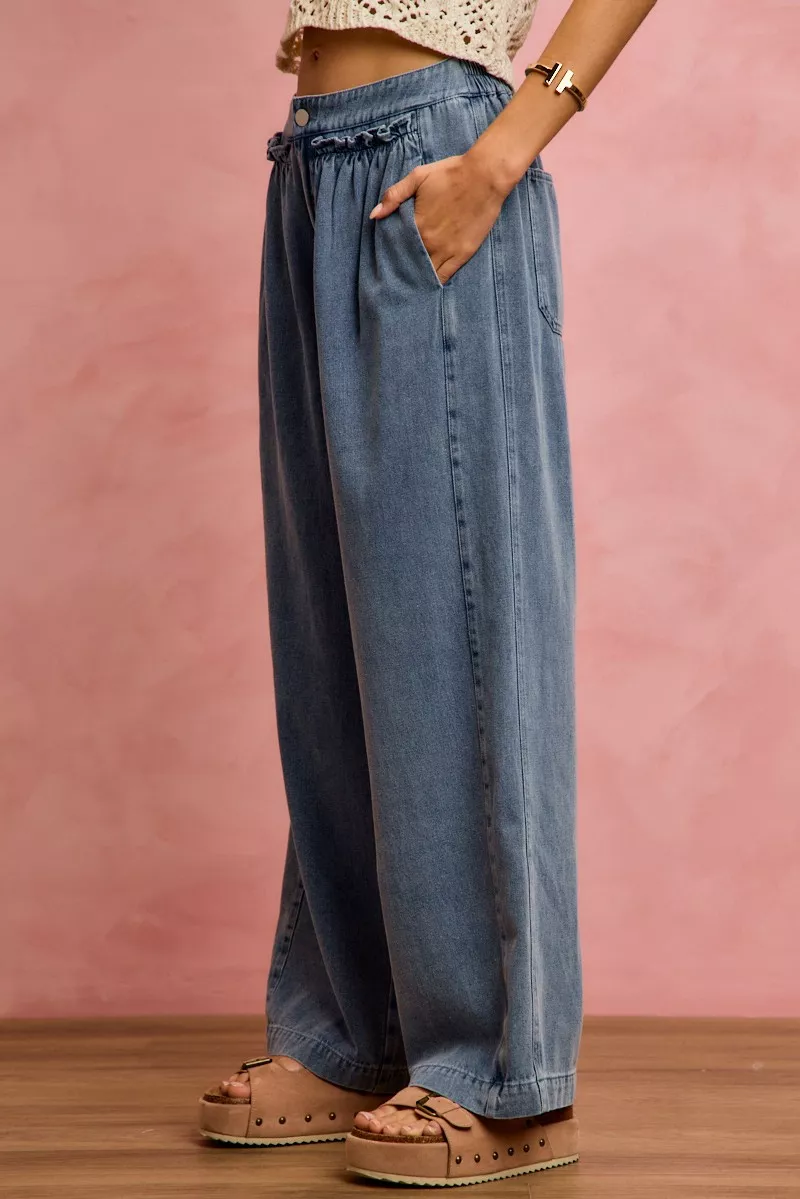 SO ME Mid Rise Ruffled Front Elastic Wide Leg Jeans