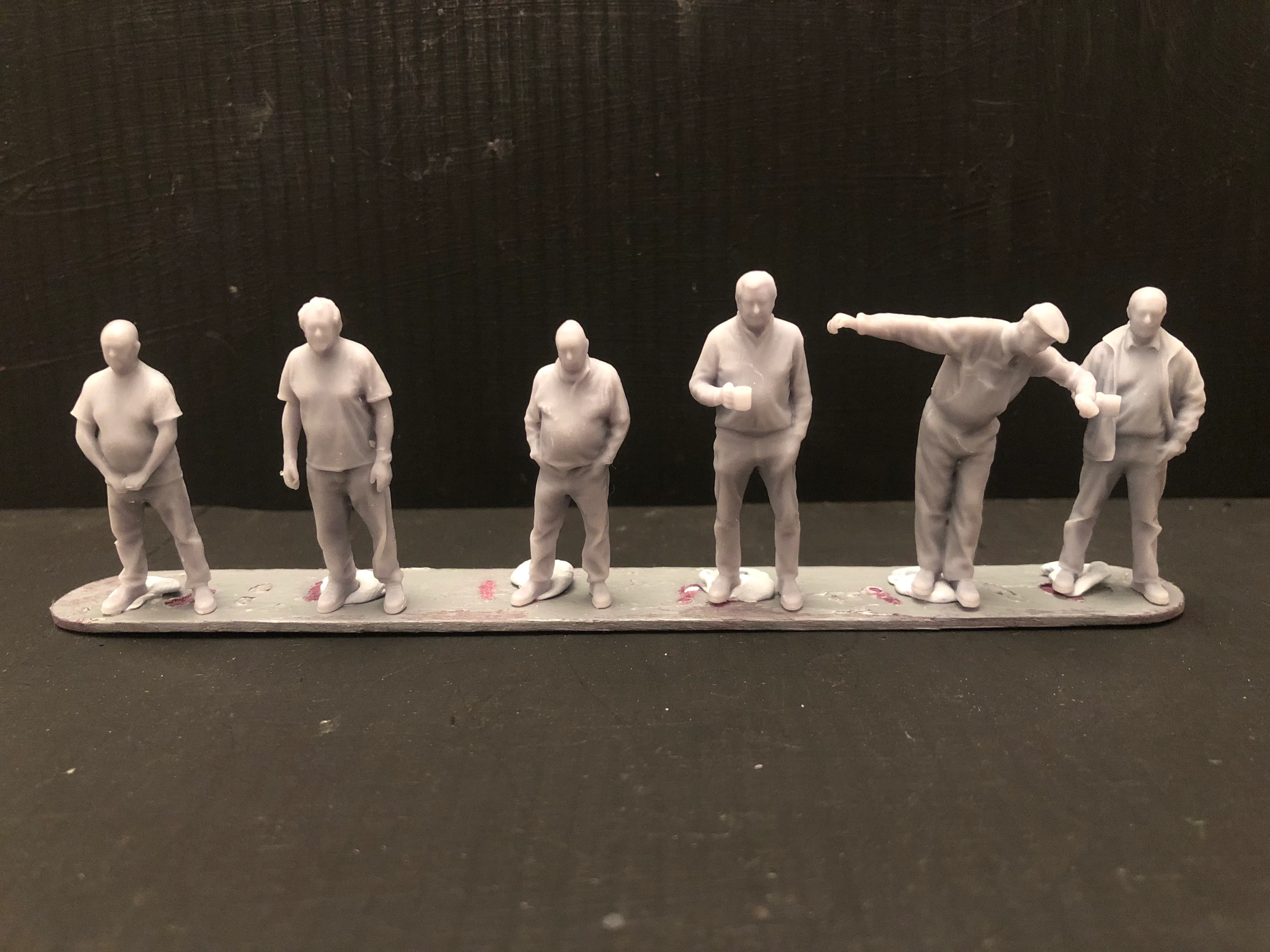 Multi-Pack  - 6 figures (Version 7)  in assorted poses -3D scans  - OO9/OO/HO