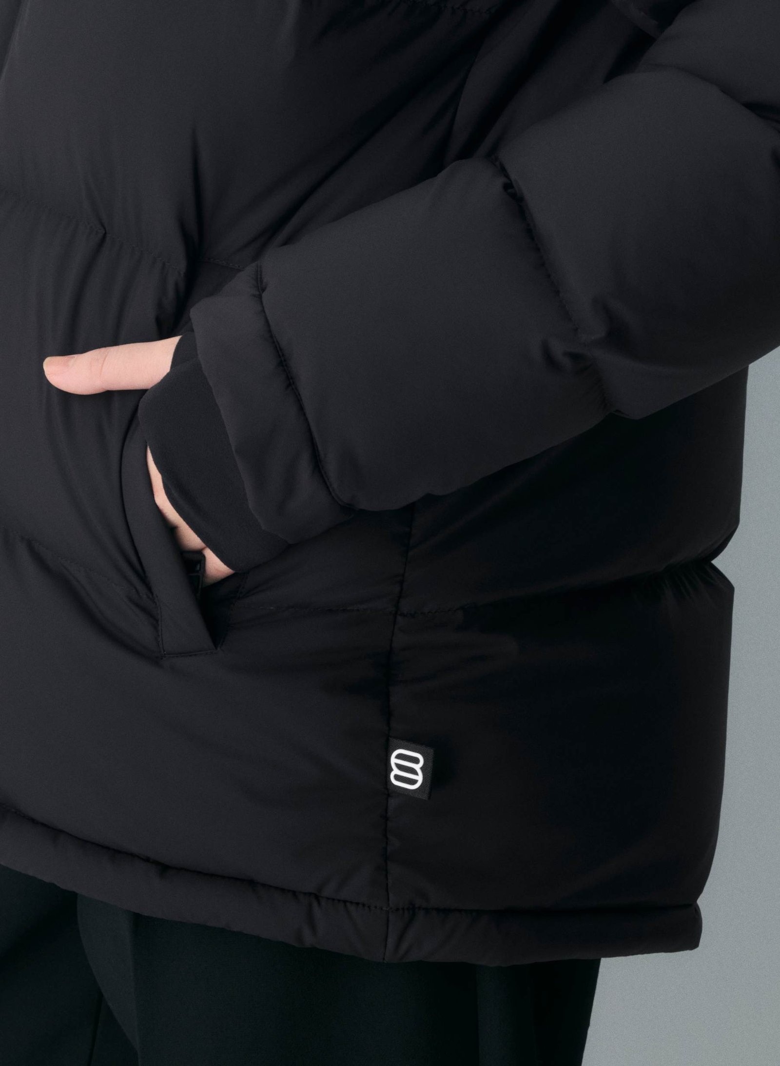 The Super Puff Women’s The Super Puff Jacket in Black | 2XS
