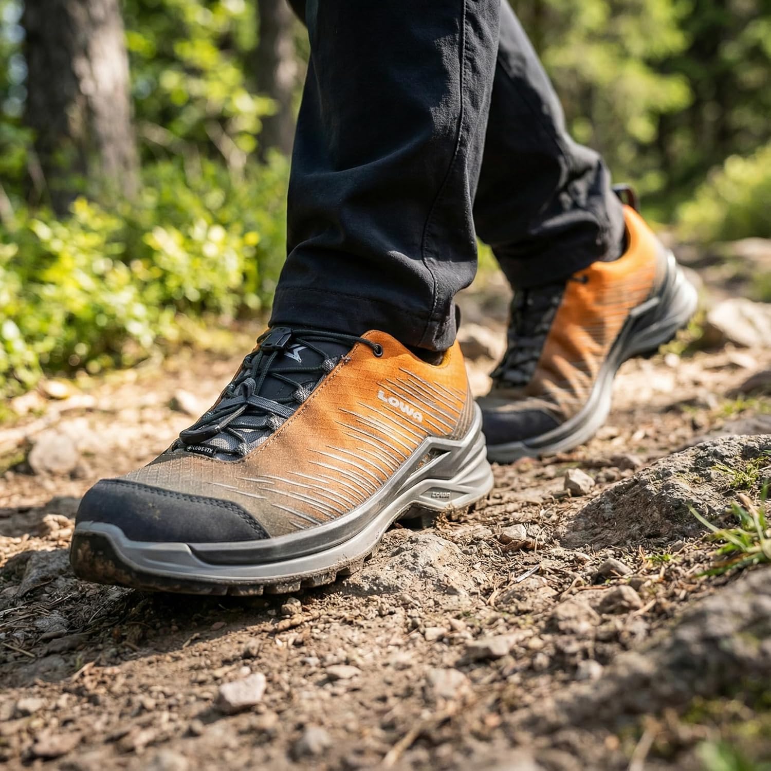 LOWA Multifunktionsschuhe Zirrox 2 GTX Lo SL wasserdichte und komfortable Herren Sportschuhe mit griffiger Laufsohle