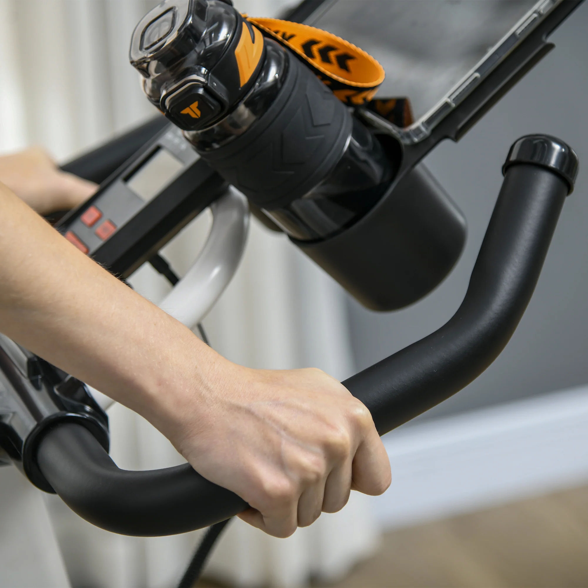 HOMCOM Ergometer, Verstelbare Weerstand, tot 120 kg, Staal, L103xB53xH100-114cm, Wit/Zwart