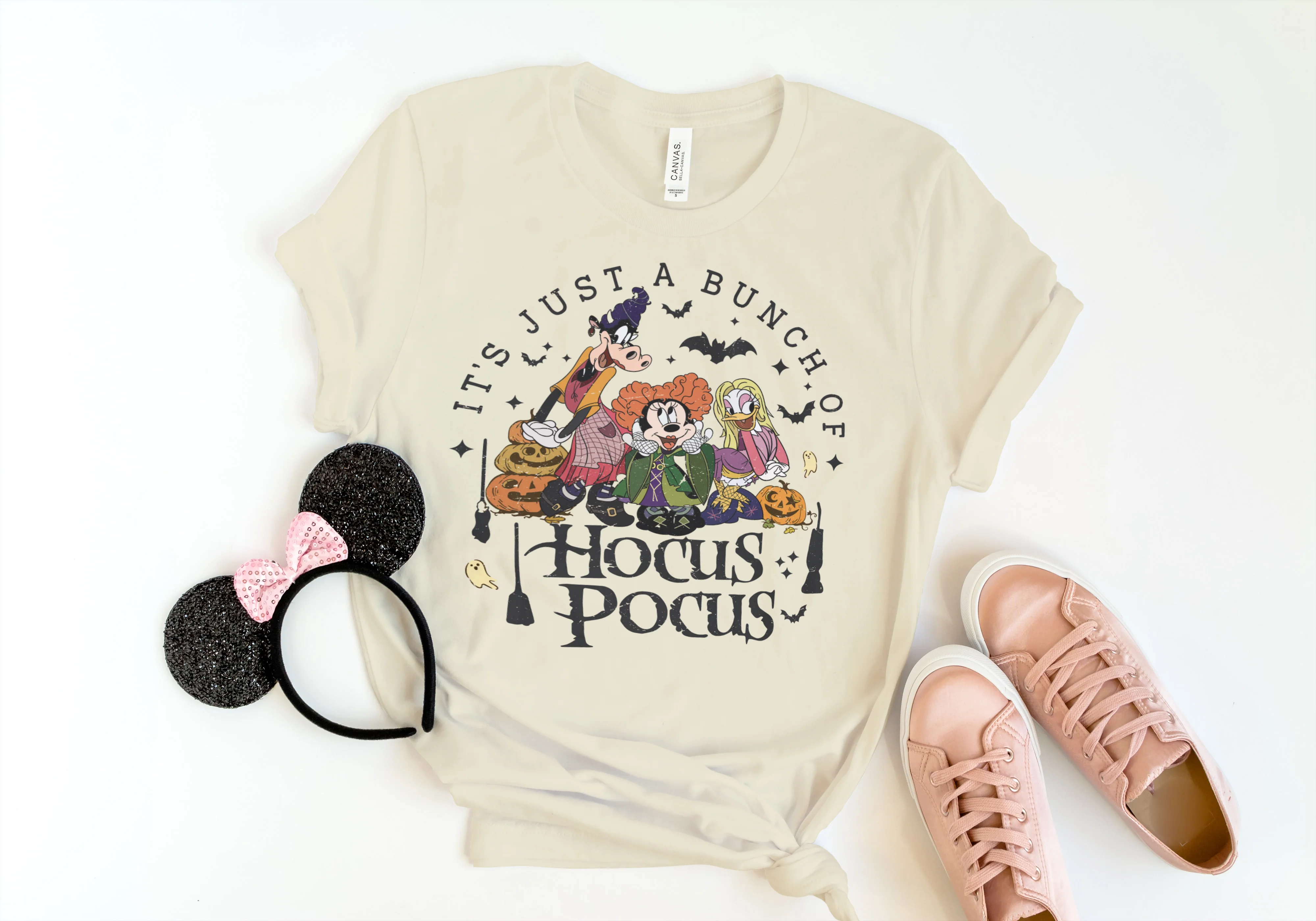 Women's Cartoon Hocus Pocus T-shirt