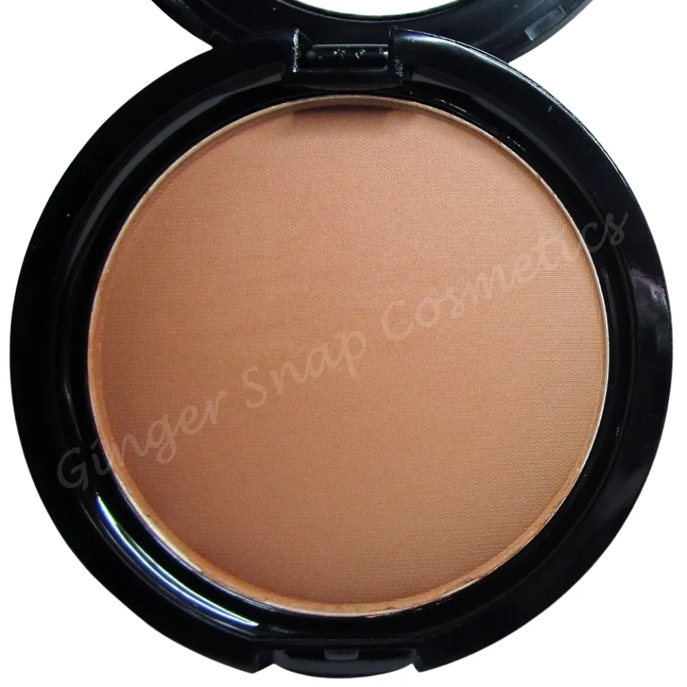 W7 Matte Bronzer - Bronze Tan Bronzing Pressed Powder Compact
