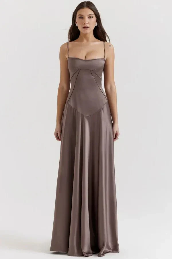 Bodenlanges Seidensatin-Kleid