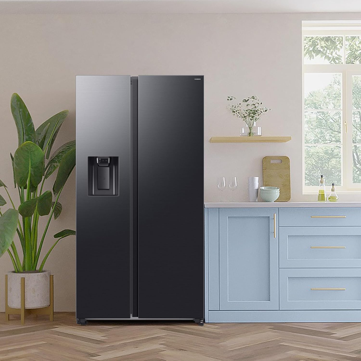 Samsung RS70F65KDFEF Side-by-Side Kühl-Gefrierkombination, AI Kühlschrank mit Gefrierfach, 178 cm, 640 l, Eis-/Wasserspender mit Wassertank, AI Energy Mode, Metal Cooling, Black Steel