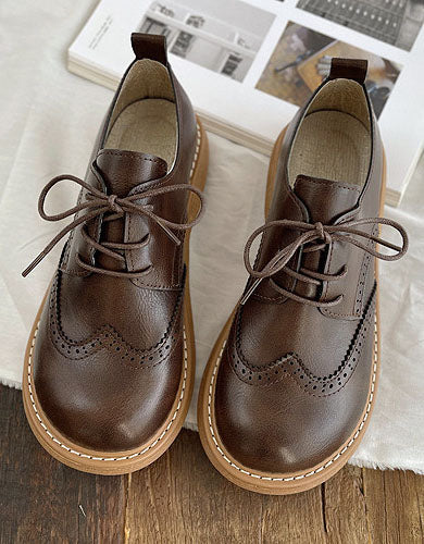 Damen Oxford Schuhe mit breiter Karree-Form | Klassische Brogue Halbschuhe mit kleinem Absatz und gepolsterter Sohle