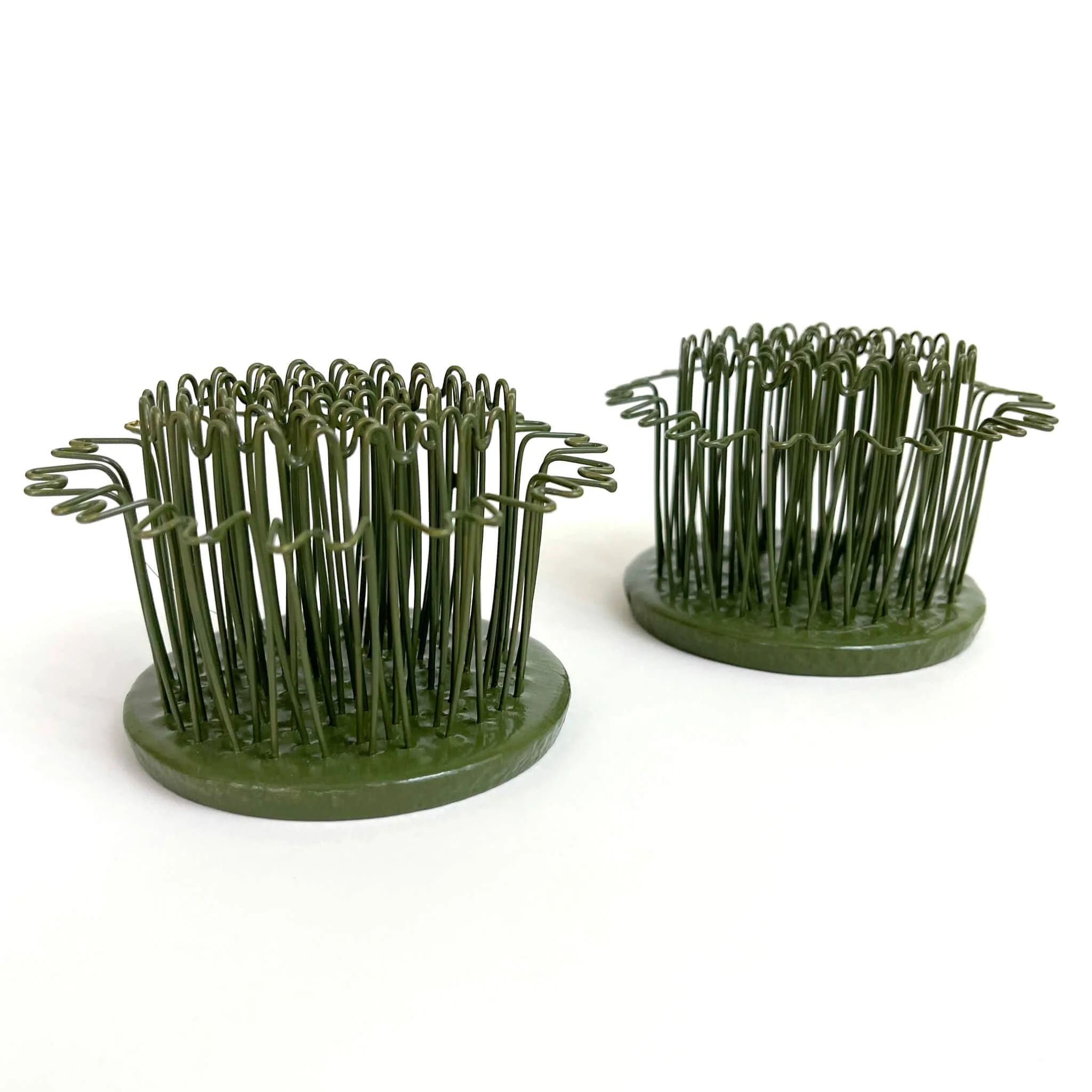 Round Hairpin Flower Holder  3