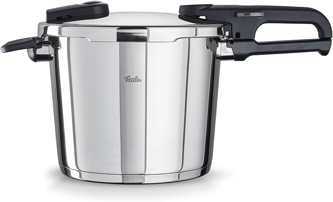 Fissler Vitaquick Edition/Schnellkochtopf-Set 6-teilg (2 Schnellkochtöpfe Ø 22 cm 3,5 L & 6 L) inkl. Metalldeckel, Glasdeckel, Einsatz, Induktion – Made IN GERMAMY