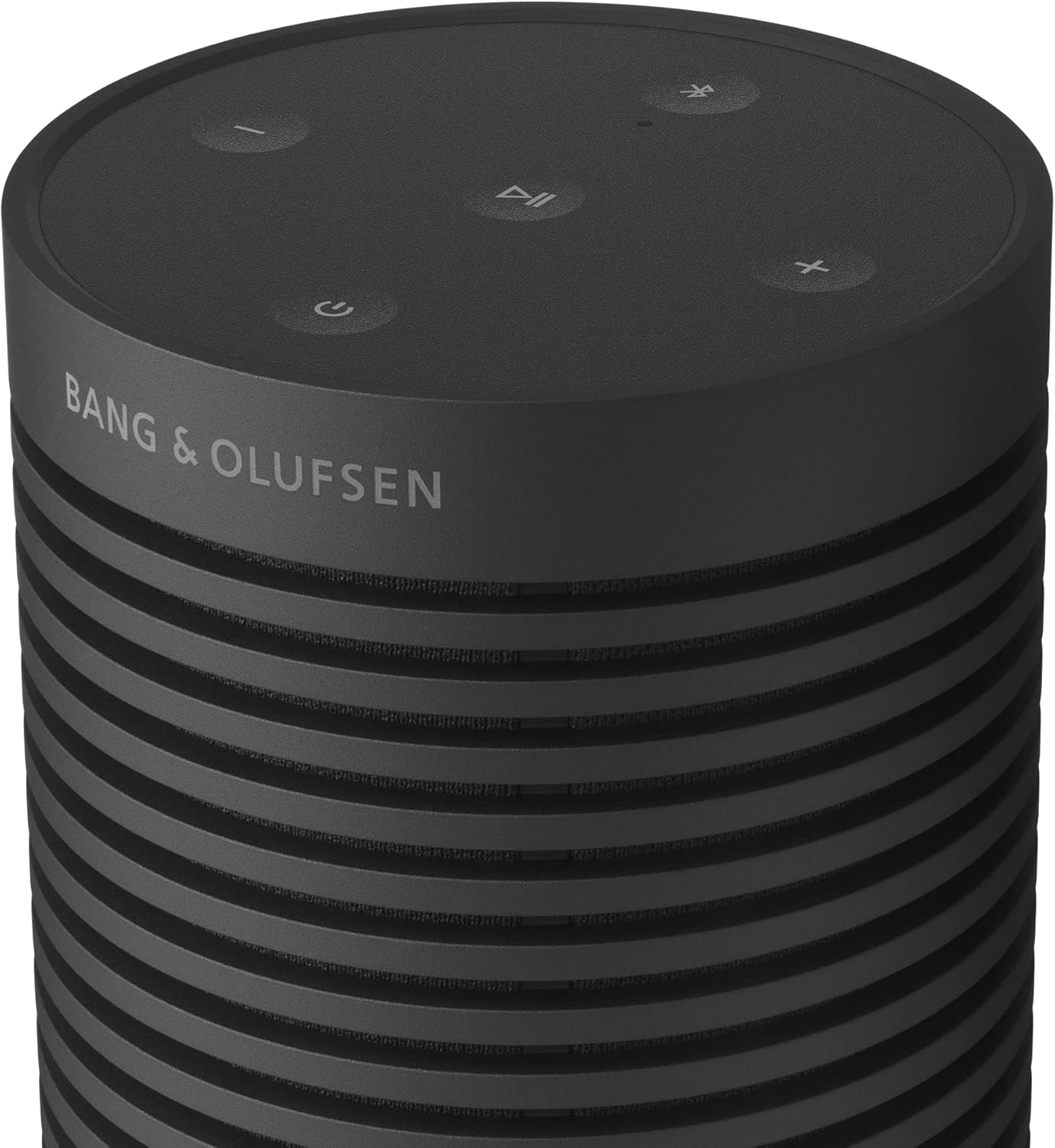 Bang & Olufsen Beosound Explore – Kabelloser tragbarer Bluetooth Outdoor-, Heim- und Reise, 27 Stunden Akkulaufzeit, wasserdichter 360° Lautsprecher + USB-C Ladekabel - Schwarz Anthracite
