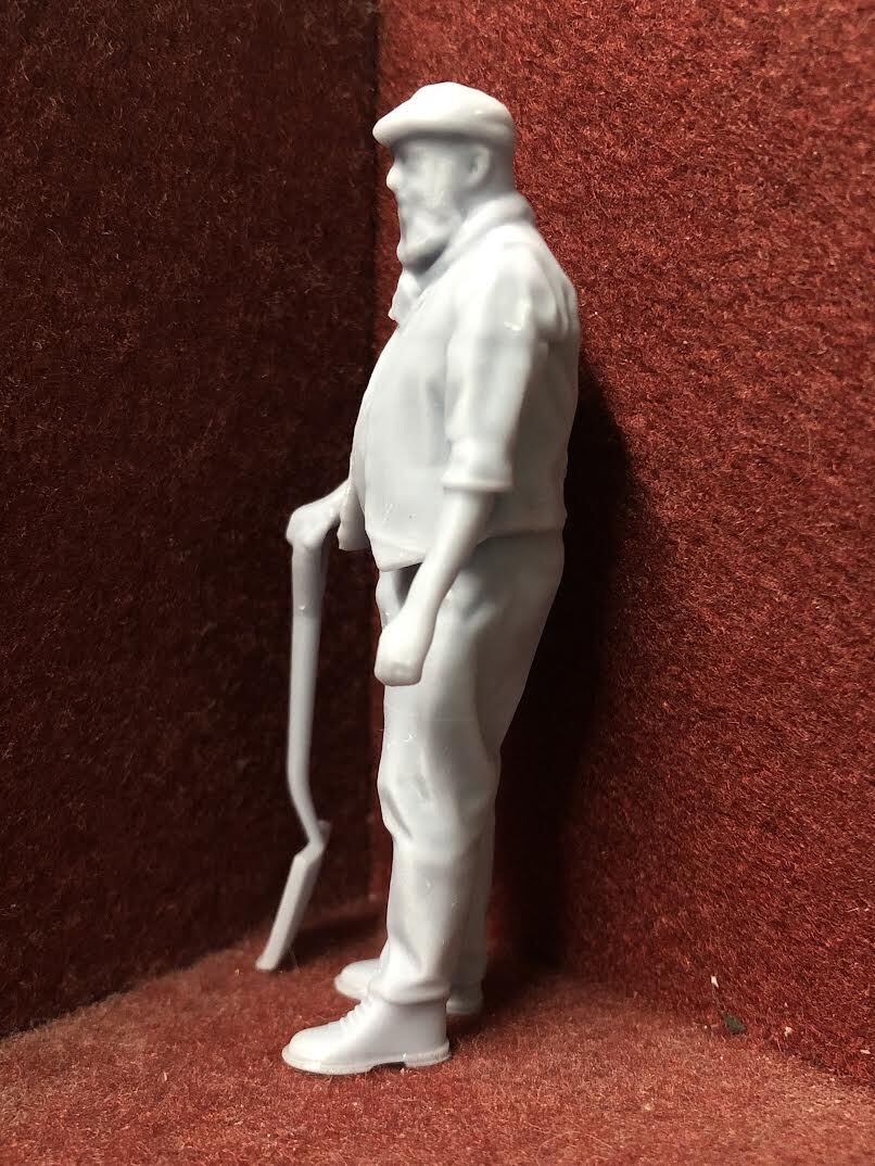 G-Scale figure with shovel - 3D scan of a real person - MD089 (also GN15)