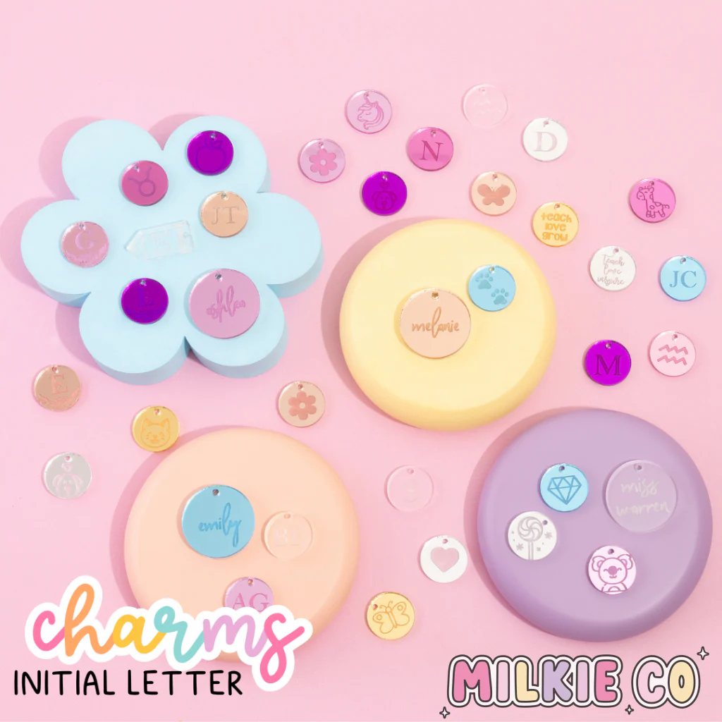 Initial Charm (20mm)