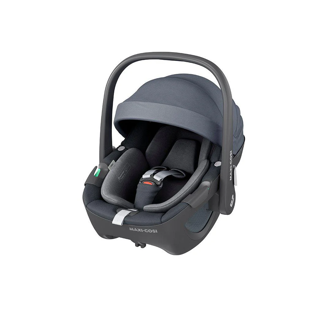 Maxi-Cosi 360 Family Kit Autostoel Bundel ?C Essential Collectie