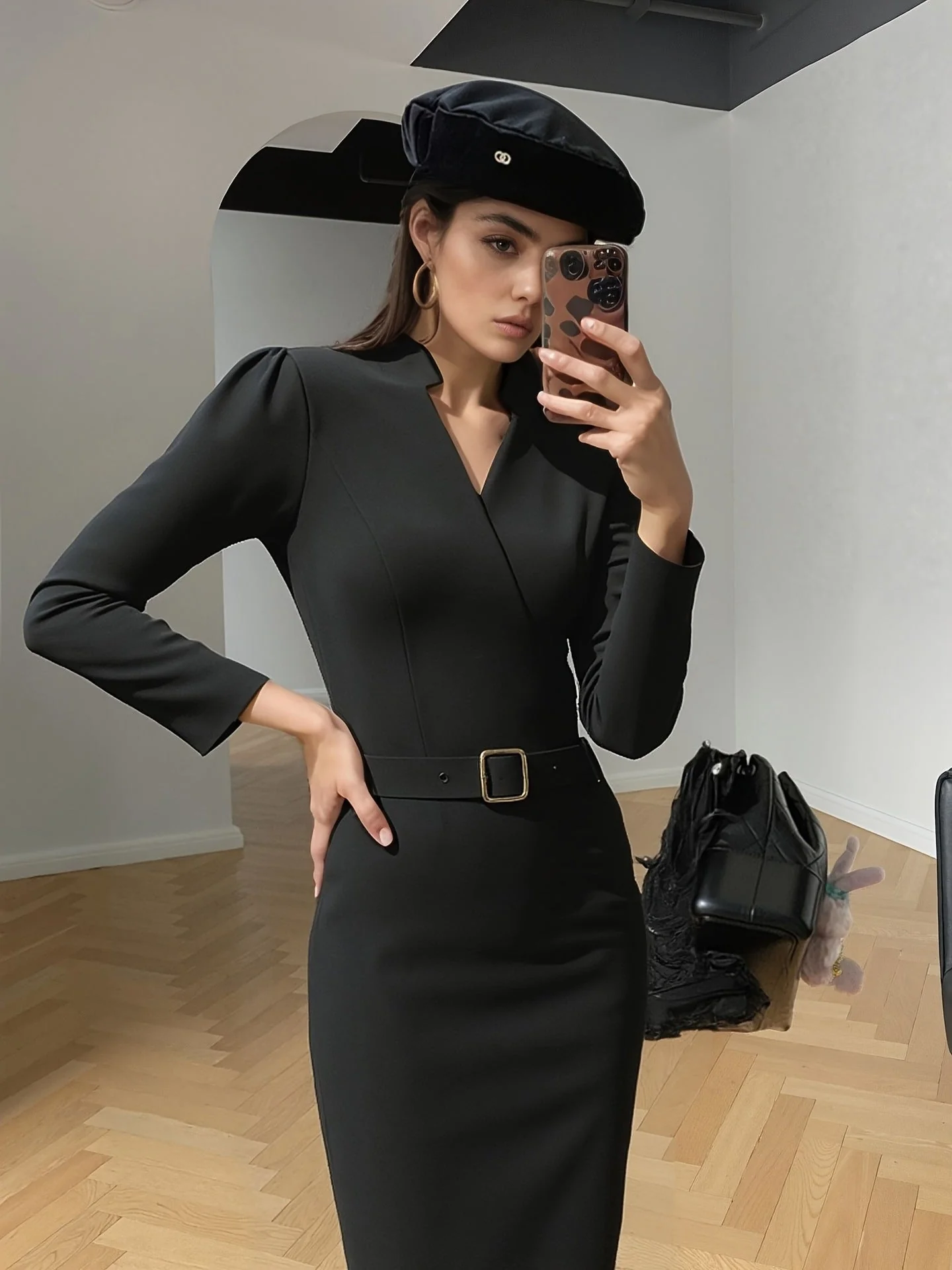 Midi-Kleid mit Wickelausschnitt und G��rtel mit quadratischer Schnalle