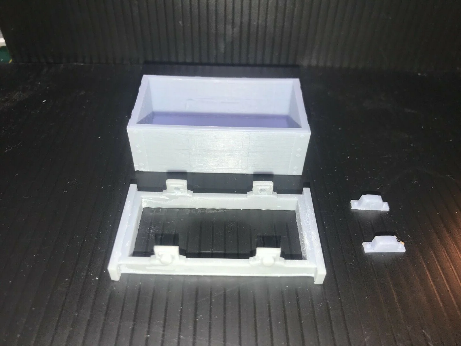 Gn15  Mineral/Mining Wagon Kit with wheels