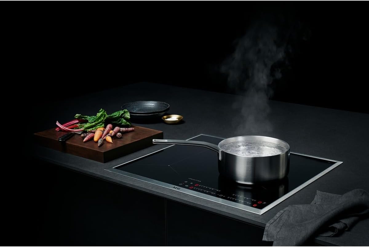AEG IKB64431XB Autarkes Kochfeld / Induktion / Hob²Hood / Slider-Bedienung / 60 cm / Edelstahlrahmen / 4 Kochzonen / Powerfunktion / Kindersicherung