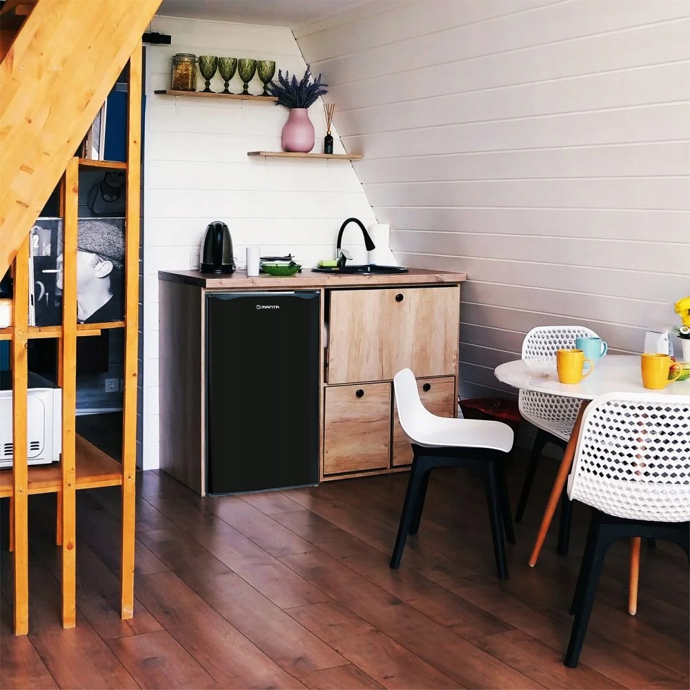 Lodówka mała chłodziarka mini zamrażarka hotelowa biurowa ŚWIATŁO 91l. 83cm