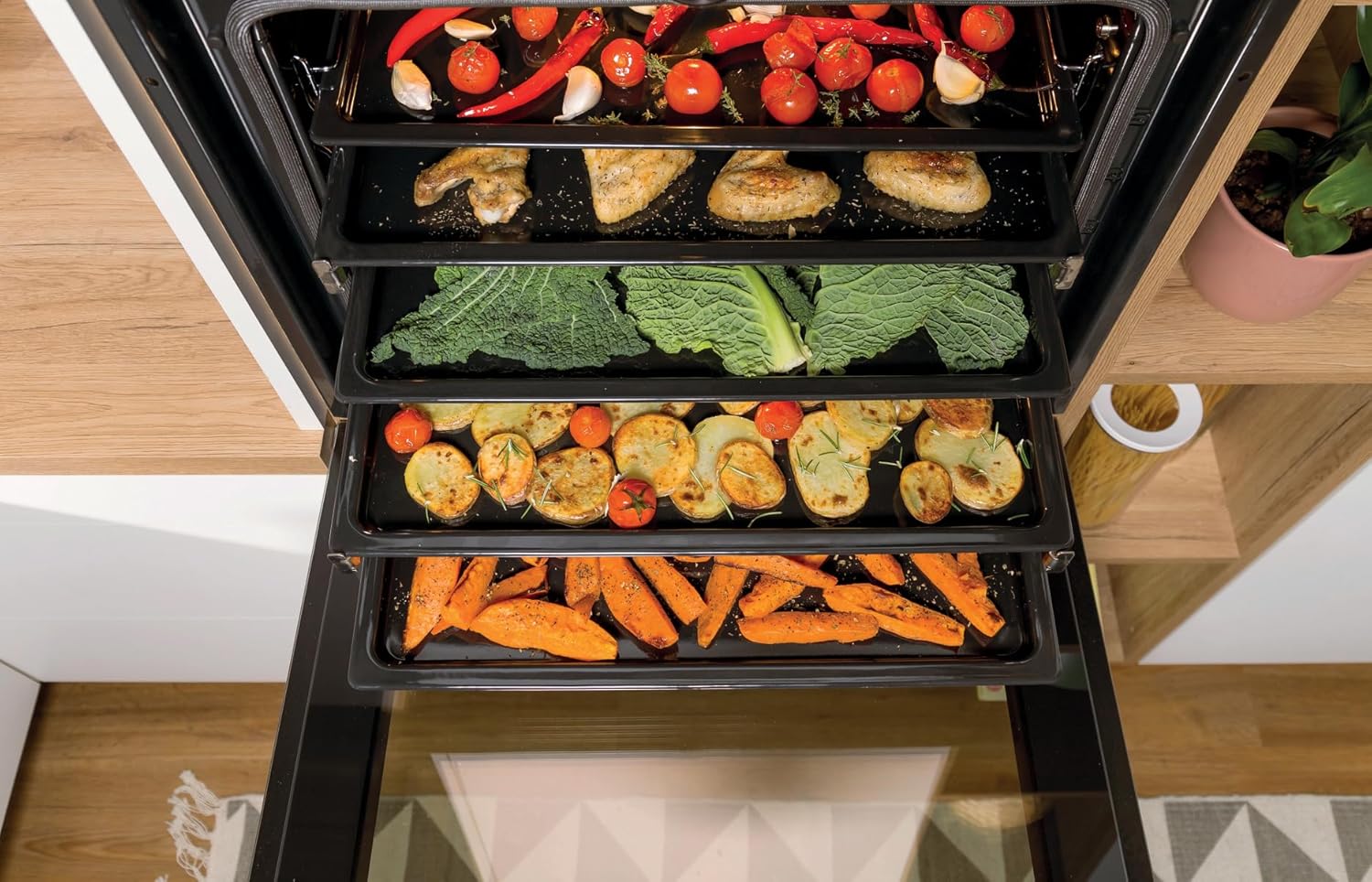 Gorenje Einbauherd-Set Heißluft Inox Set 4 mit Glaskeramik-Kochfeld / 77 Liter / ExtraSteam / GentleClose  und  Open / EcoClean / AirFry / PizzaMode / PerfectGrill / Teleskopauszüge / Inox-Look