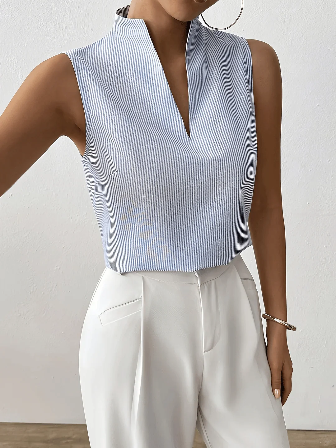 ?rmellose Bluse f��r Damen mit Streifenmuster | Elegantes Business Top mit Stehkragen und V-Ausschnitt f��r das B��ro