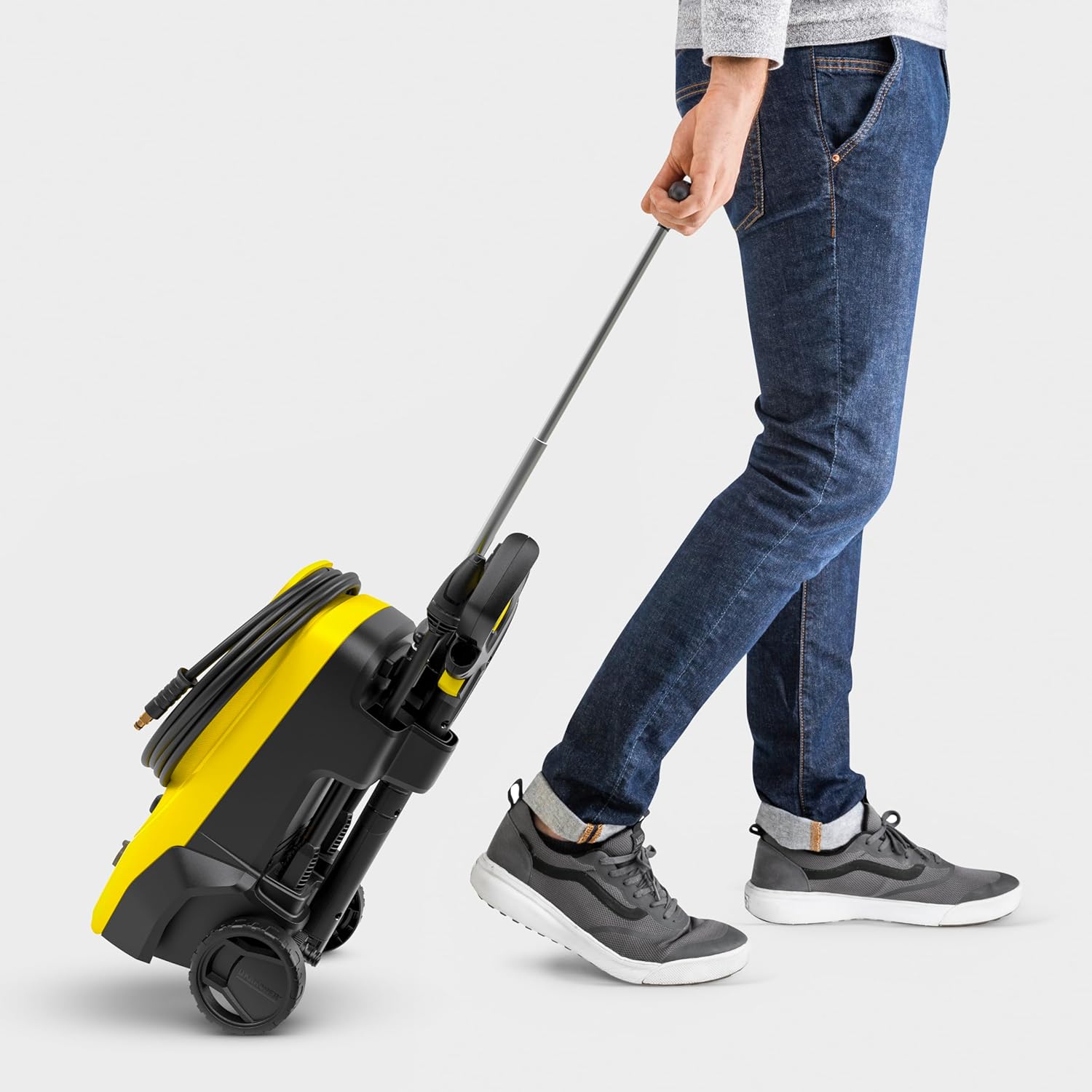 Krcher Hochdruckreiniger K 5 Compact, Druck: max. 145 bar, Durchfluss: max. 500 l/h, Flchenleistung: 40 m/h, Wasserfilter, Gewicht: 12 kg, Hochdruckschlauch und -pistole, Dreckfrser, Strahlrohr