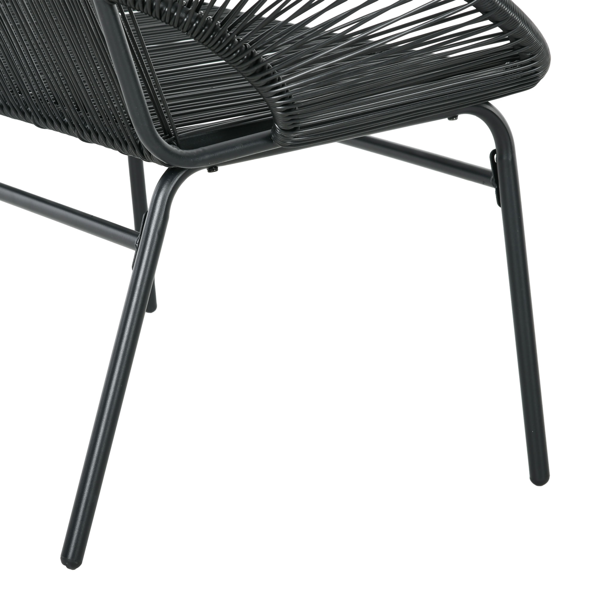 Outsunny Rieten Relaxstoel in Boho-stijl, 132 cm x 72 cm x 83 cm, Zwart