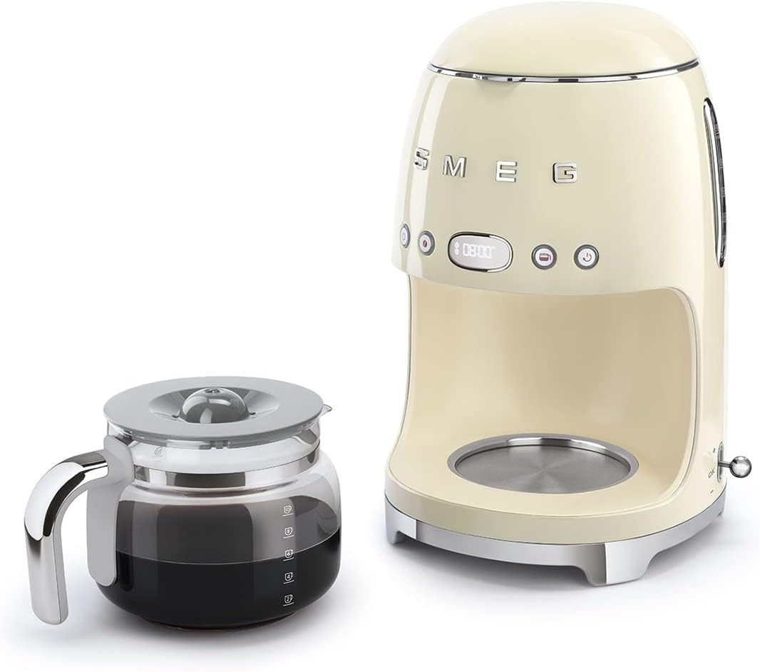 Smeg, DCF02BLMEU, Filter-Kaffeemaschine, Aroma und Autostart-Funktion, Glaskaraffe bis 12 Tassen, 2 Intensitätsniveaus, Warmhaltefunktion, 1050W, Mattschwarz