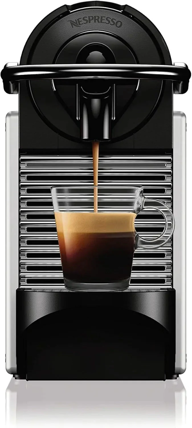 Nespresso Pixie espresso machine by De’Longhi, 19-bar pump, compact aluminum design, silver, 1100 ml