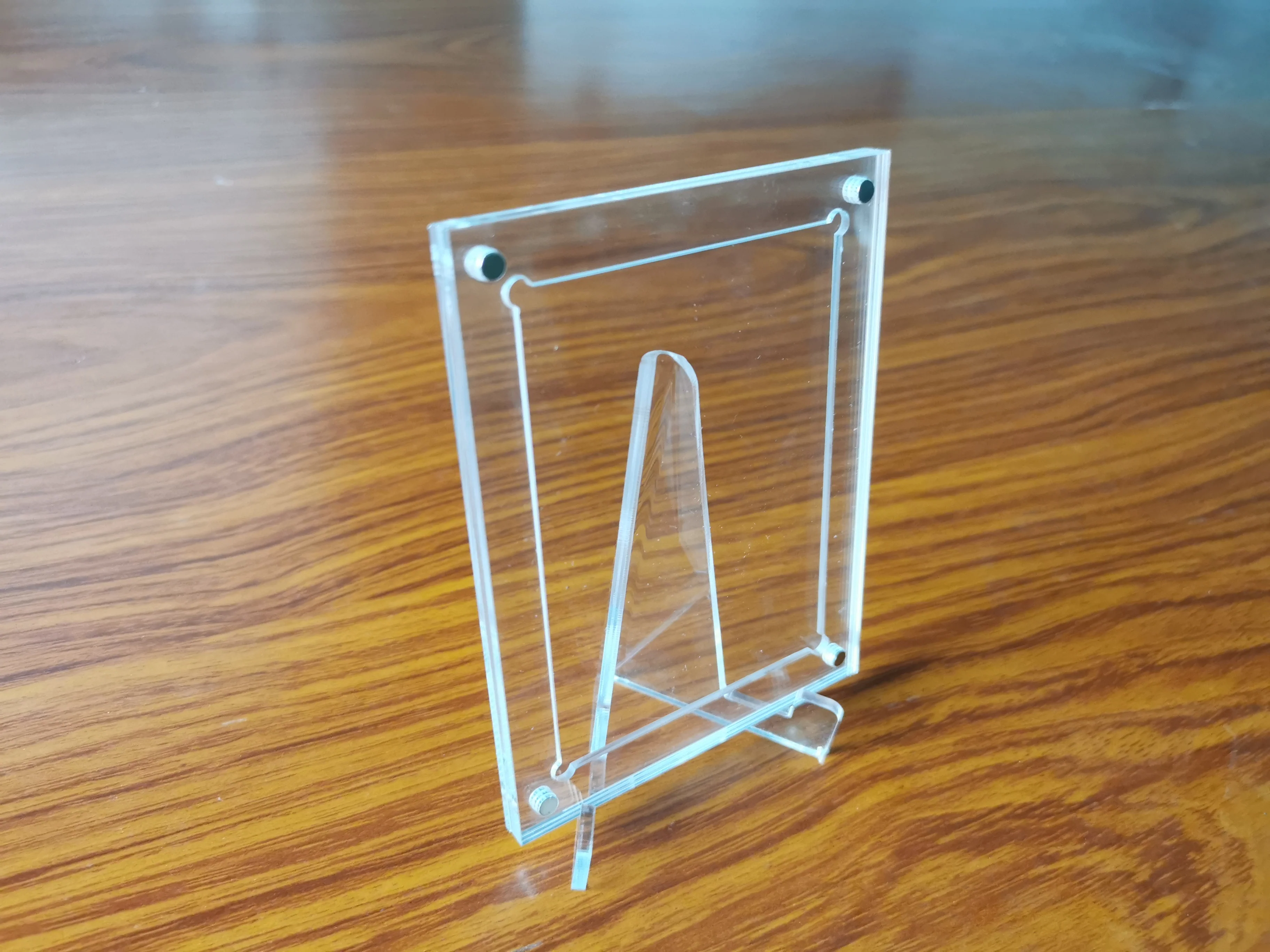 Acrylic Card Holder (MAGNETIC) For One Single Raw Card - CLEAR